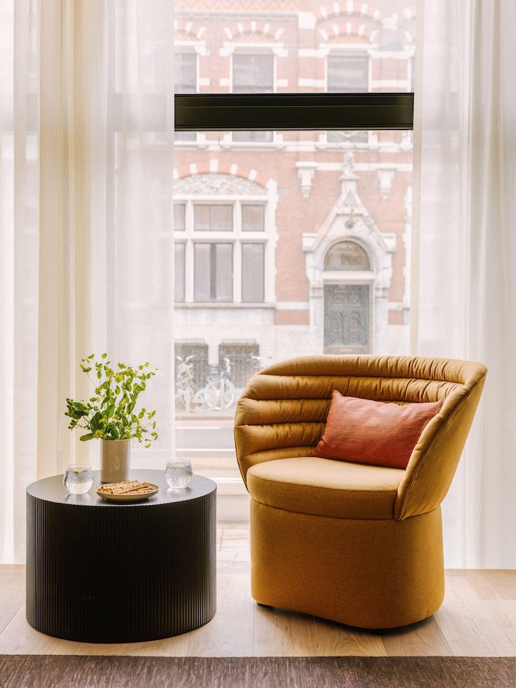 Sonder Rose 28/37
