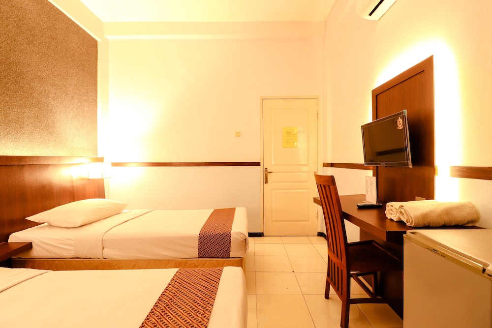 Hotel Jawa 8/41