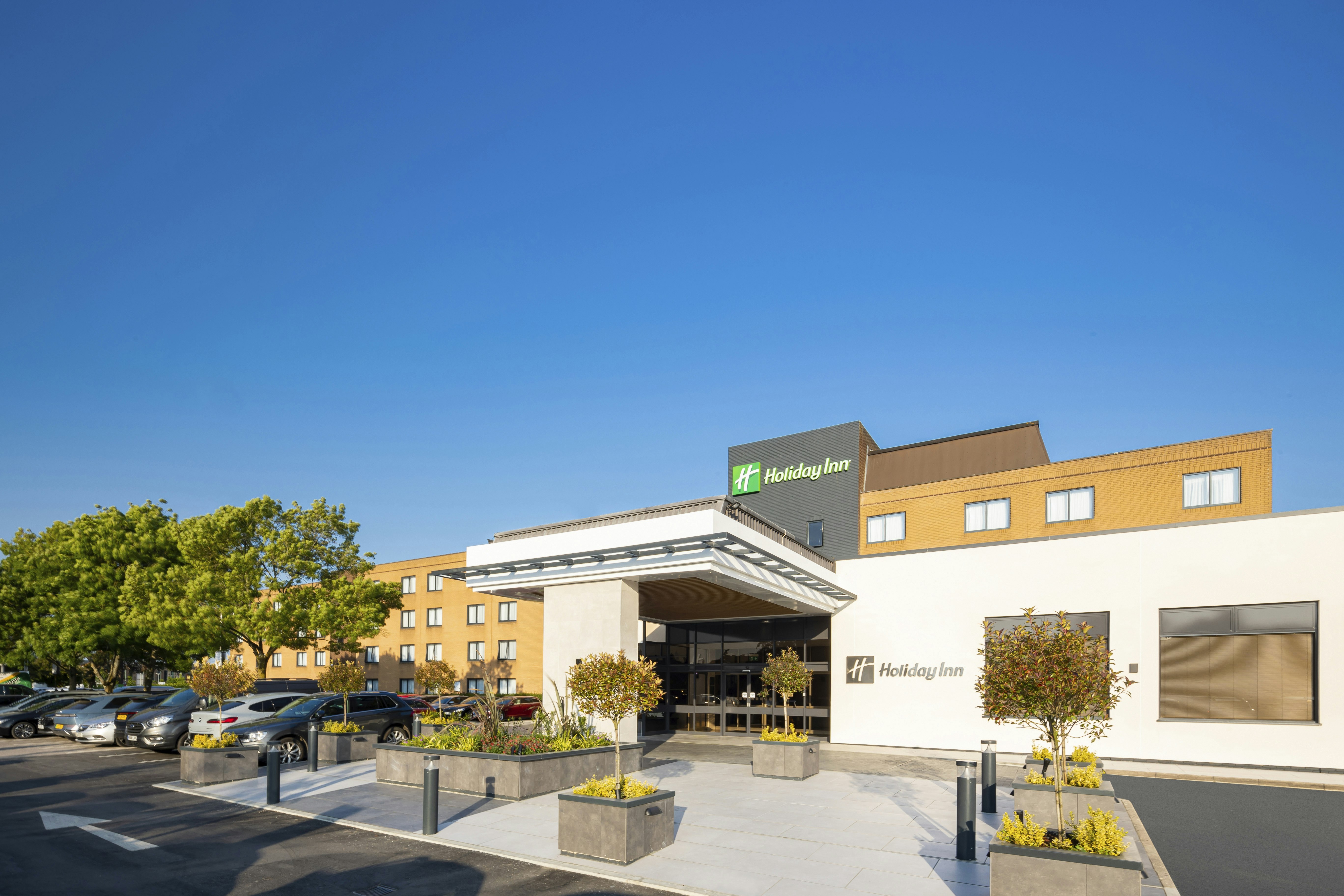 Holiday Inn Southampton-Eastleigh M3, jct13 1/72
