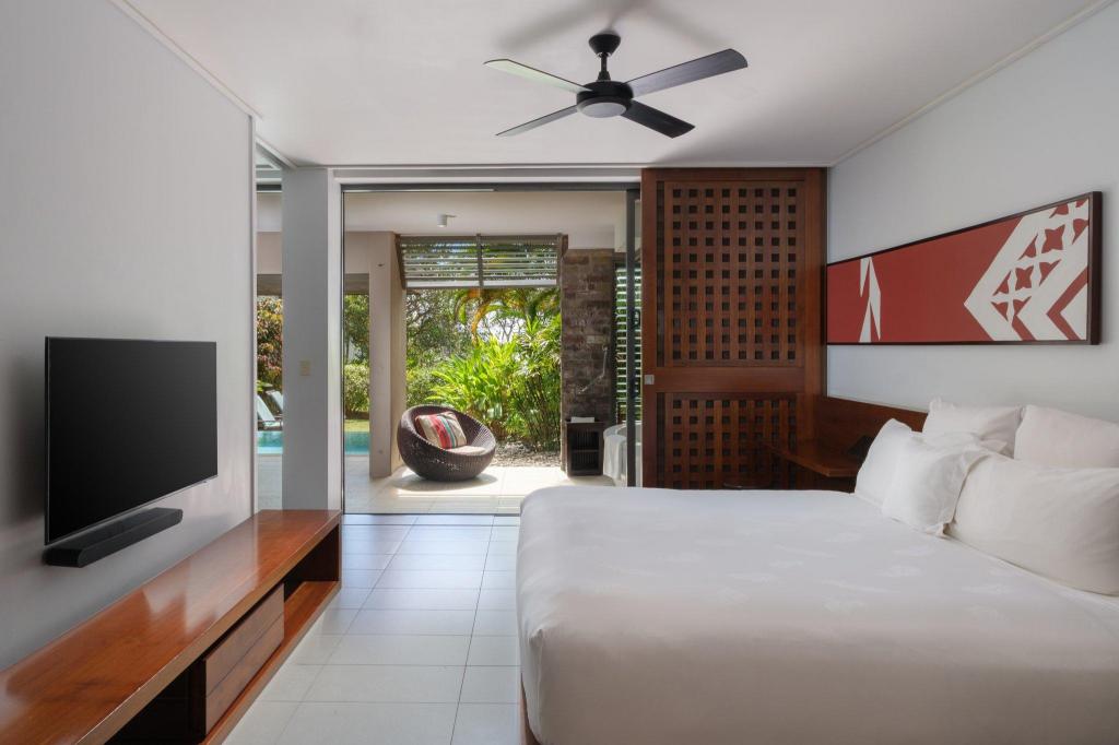 2 Bedrooms, Suite, Plunge Pool, Club Lounge Access