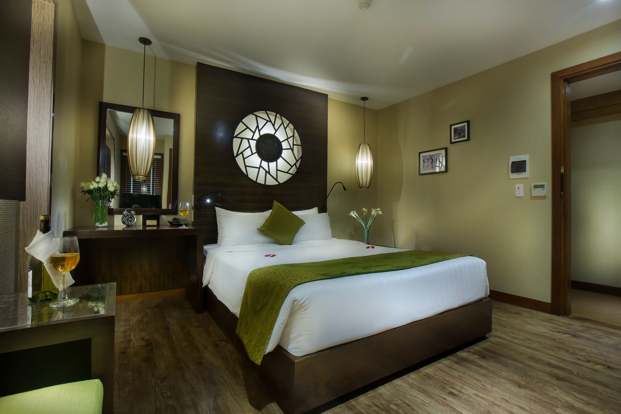 غرفة سوبيريور بسرير مزدوج، Oriental Suites Hotel And Spa 2/4