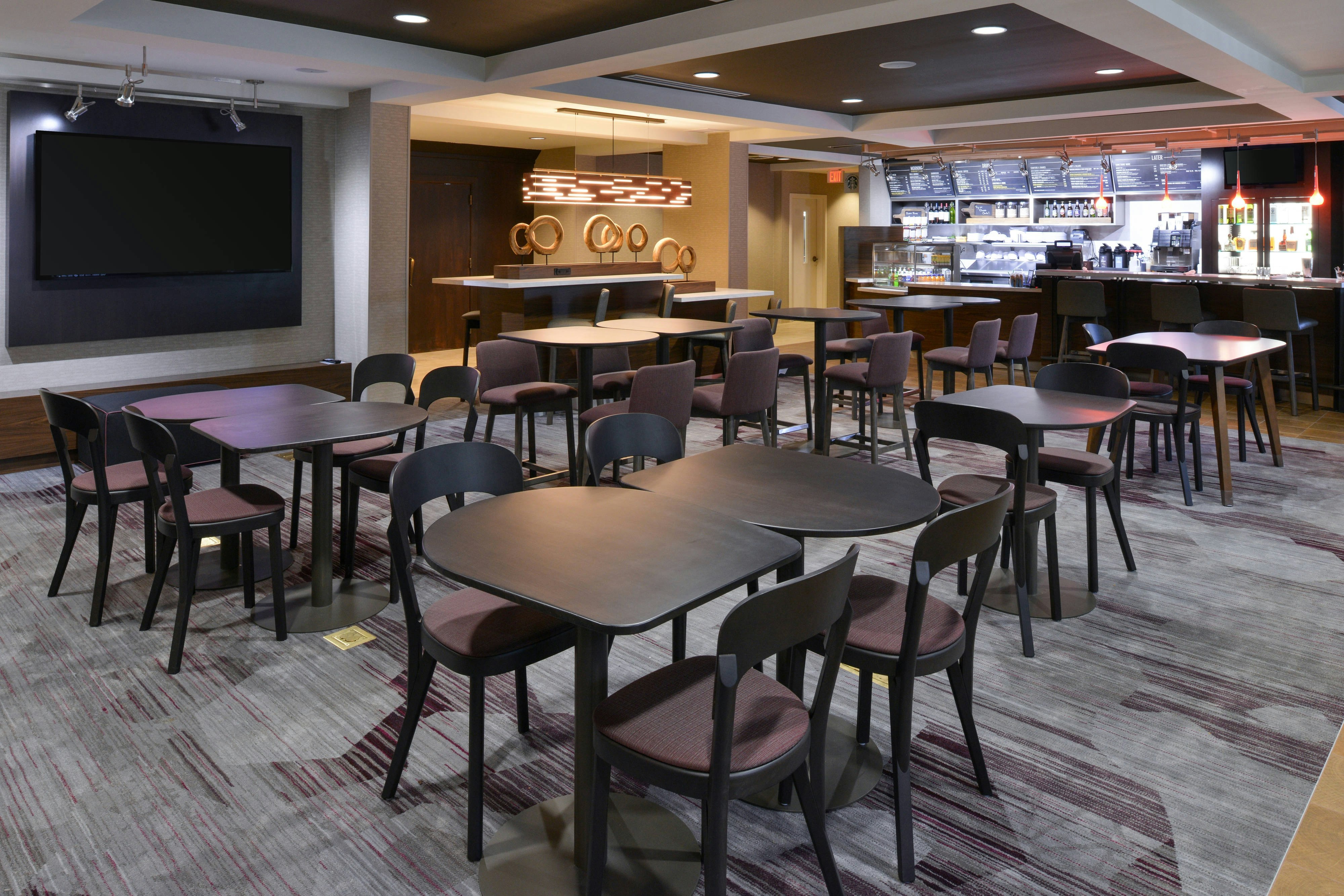 Courtyard By Marriott Columbia Northeast/Fort Jackson Area 18/24