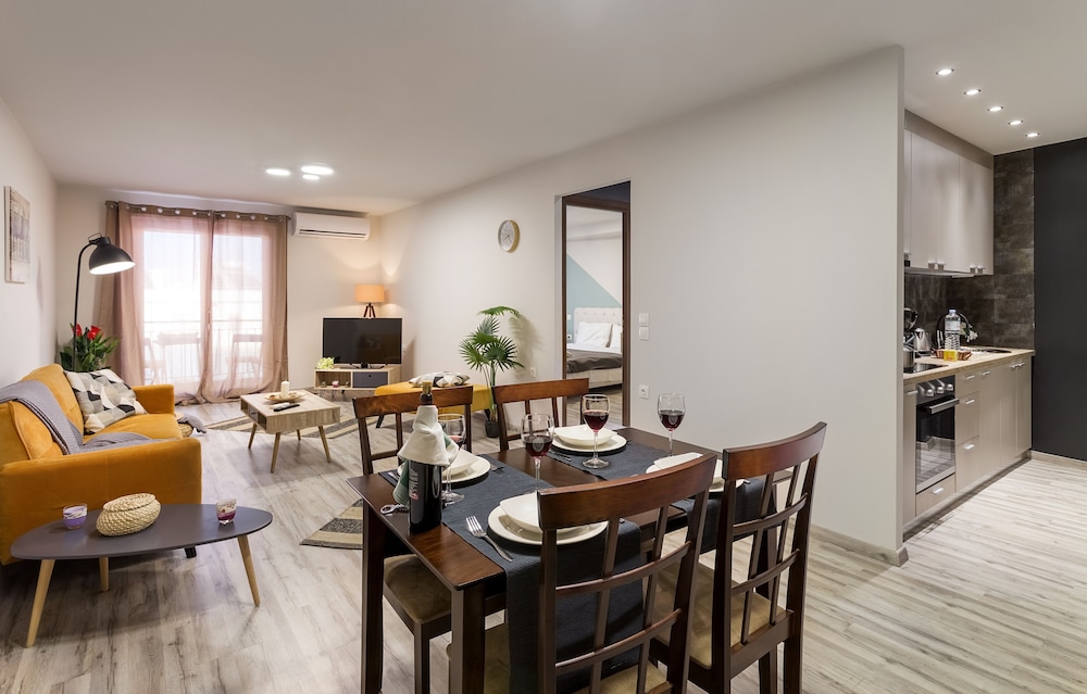 Supreme Luxury Suites By Athens Stay 57/67