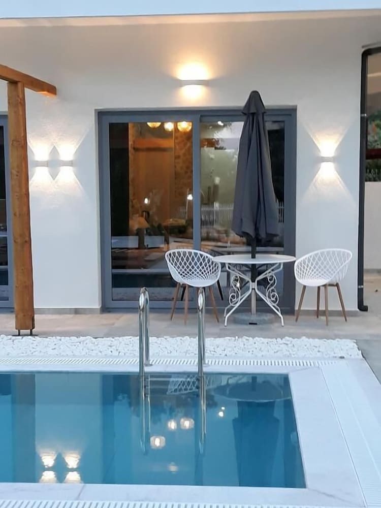 Agorastos Boutique Hotel 24/50