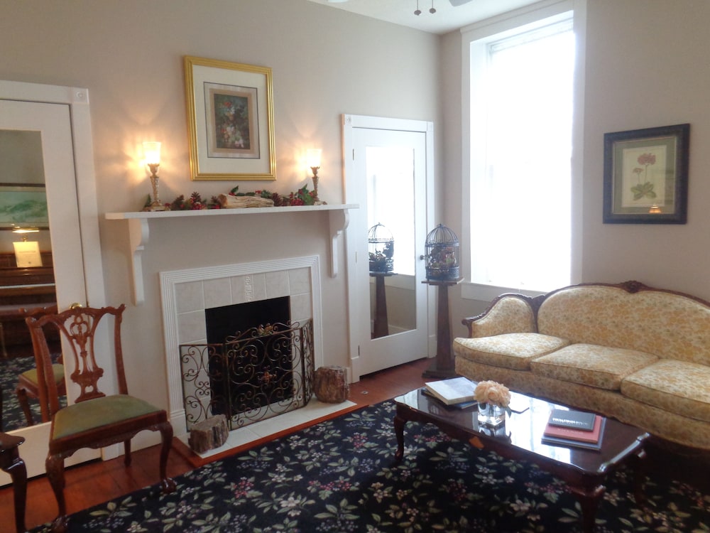 Wampler House 32/50