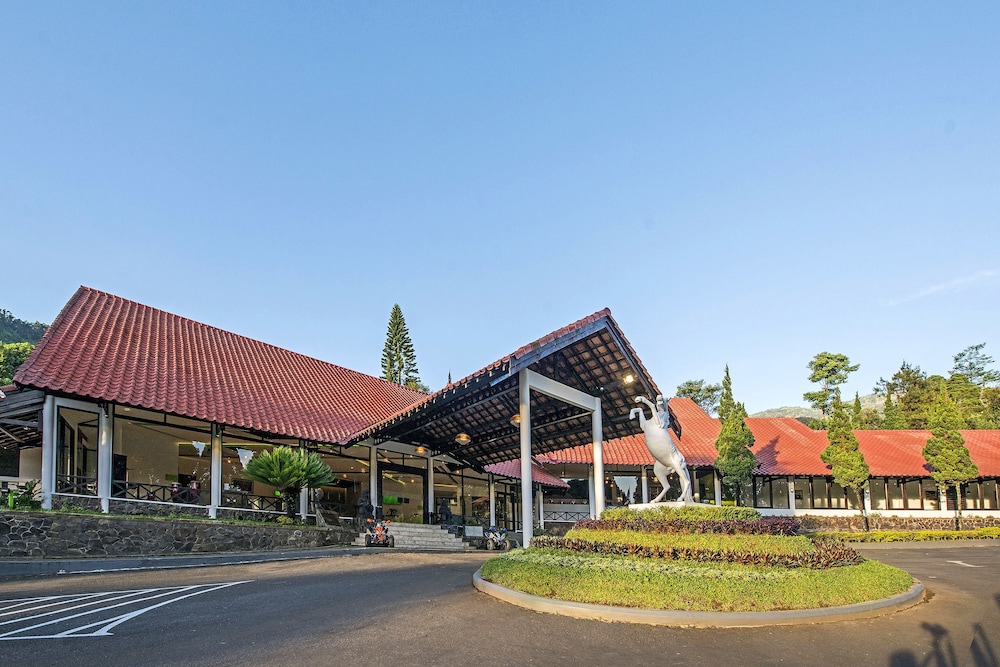 Grand Whiz Hotel Bromo 2/60