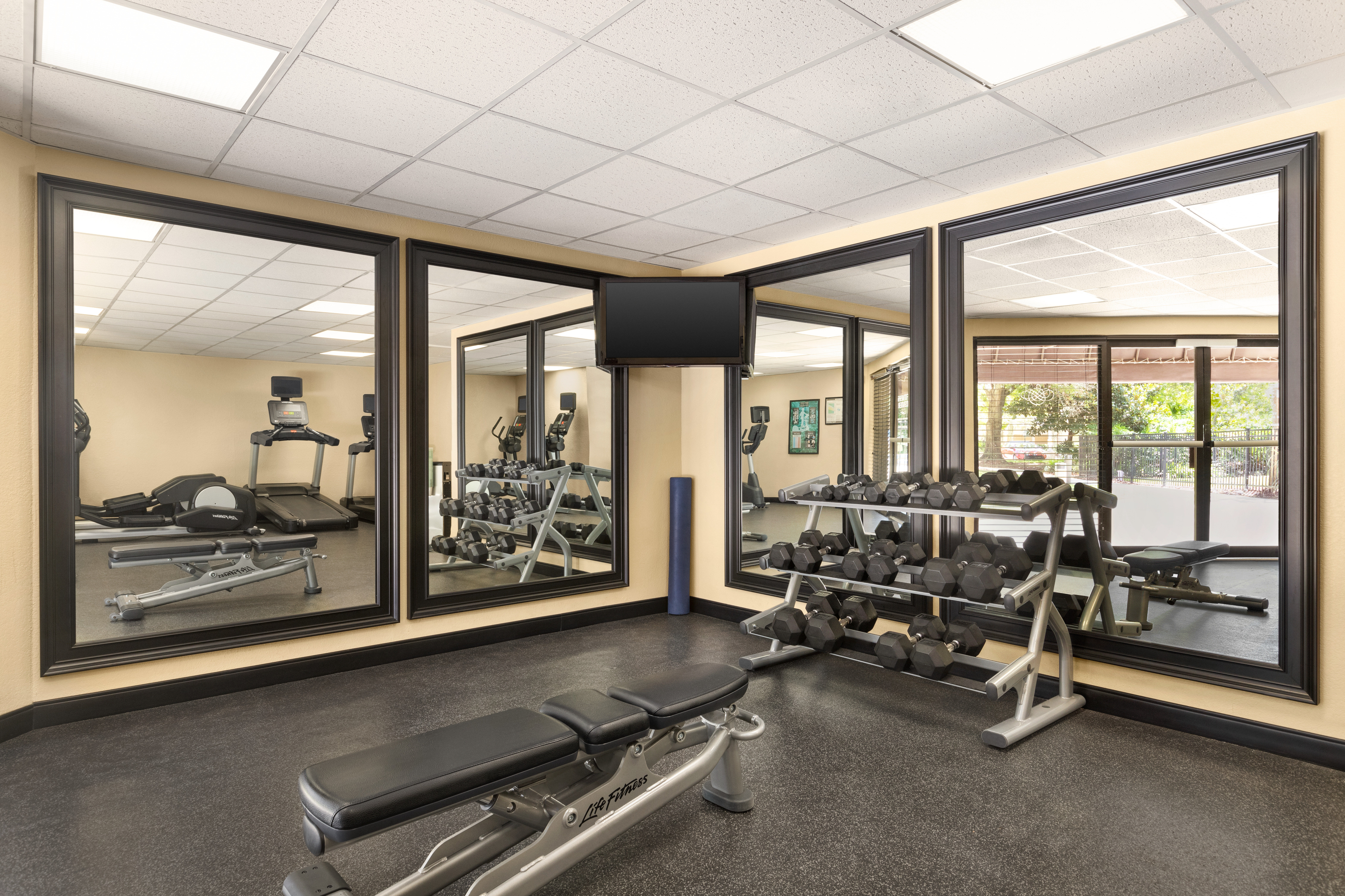 Holiday Inn Orlando International Airport 30/72