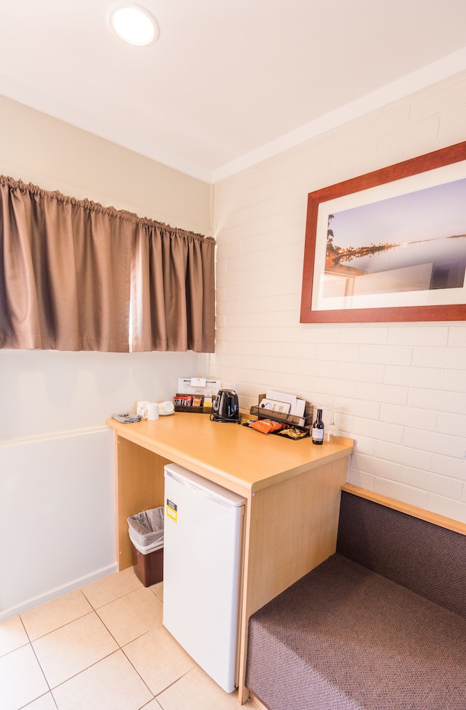 Hospitality Carnarvon, SureStay Collection By Best Western 43/54