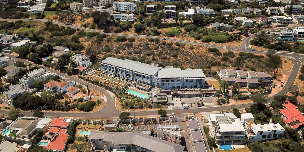 The Crystal Apartments in CAPE TOWN - WESTERN CAPE