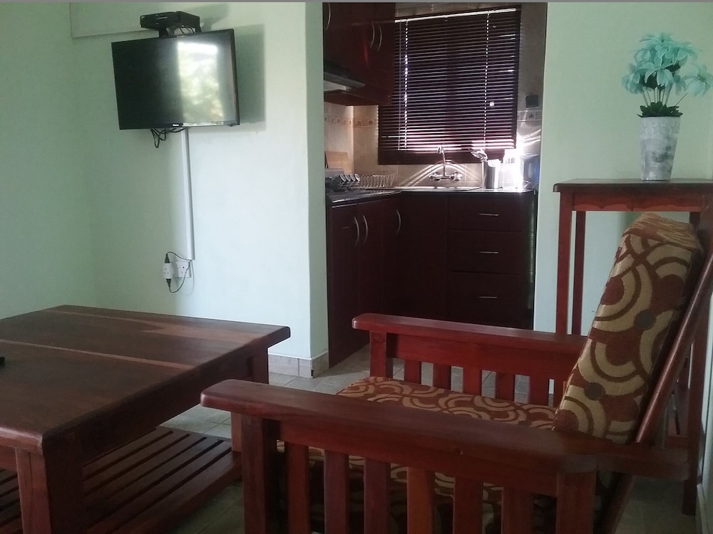 Masikiro Self-Catering Units 22/45