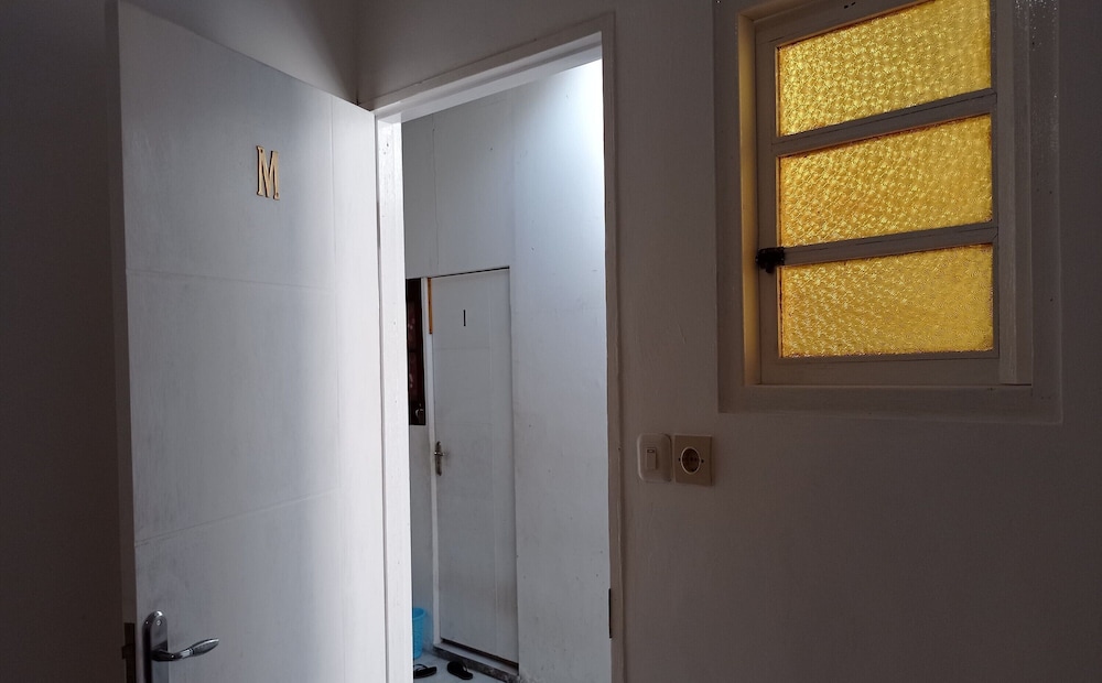 Kost 48 Surabaya 14/46
