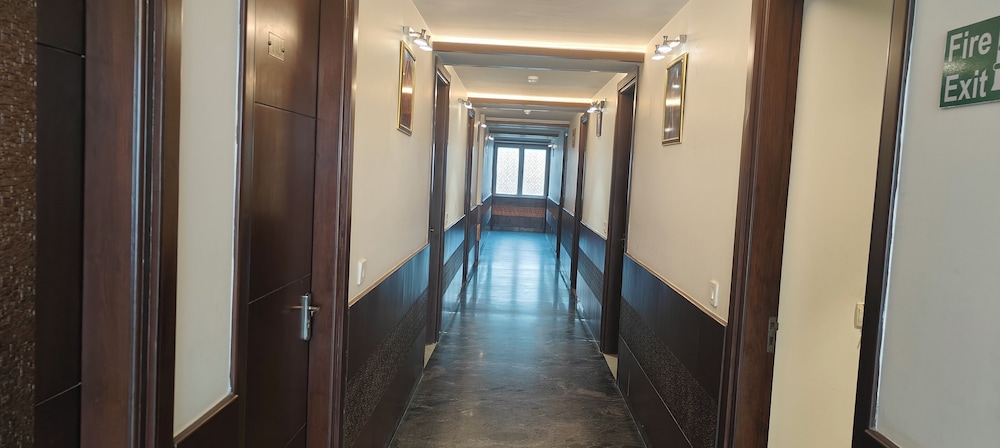 Fabhotel Taj Nagari 29/50