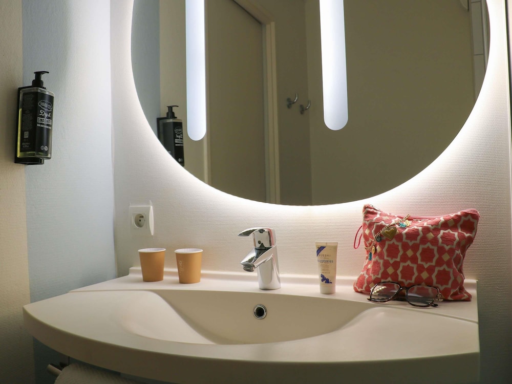 ibis budget Montpellier Sud Pres d Arenes 68/71