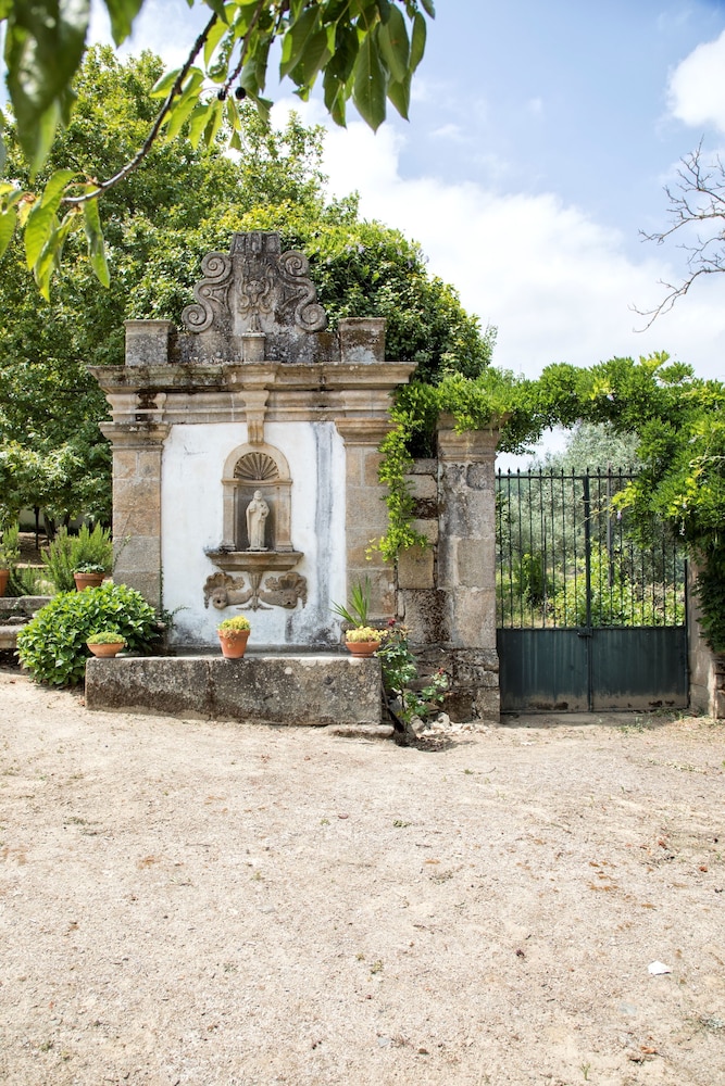 CASA DE VILARINHO DE SAO ROMAO 6/28