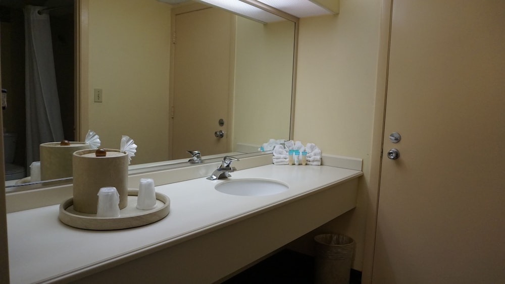 Renaissance Daytona Beach Oceanfront Hotel 60/60
