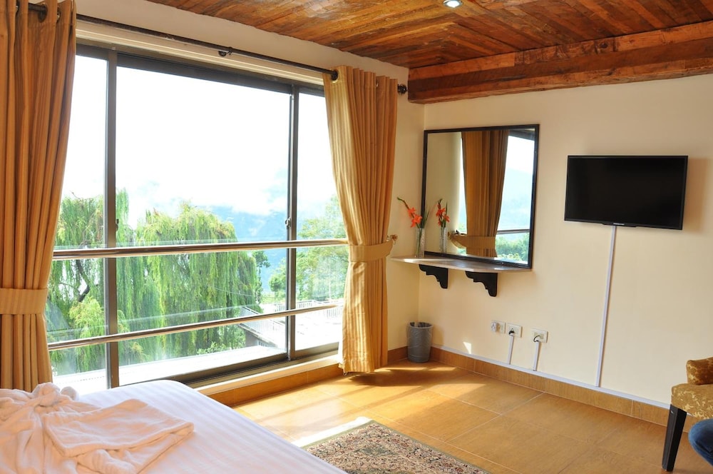 Hotel One Bhurban. 17/45