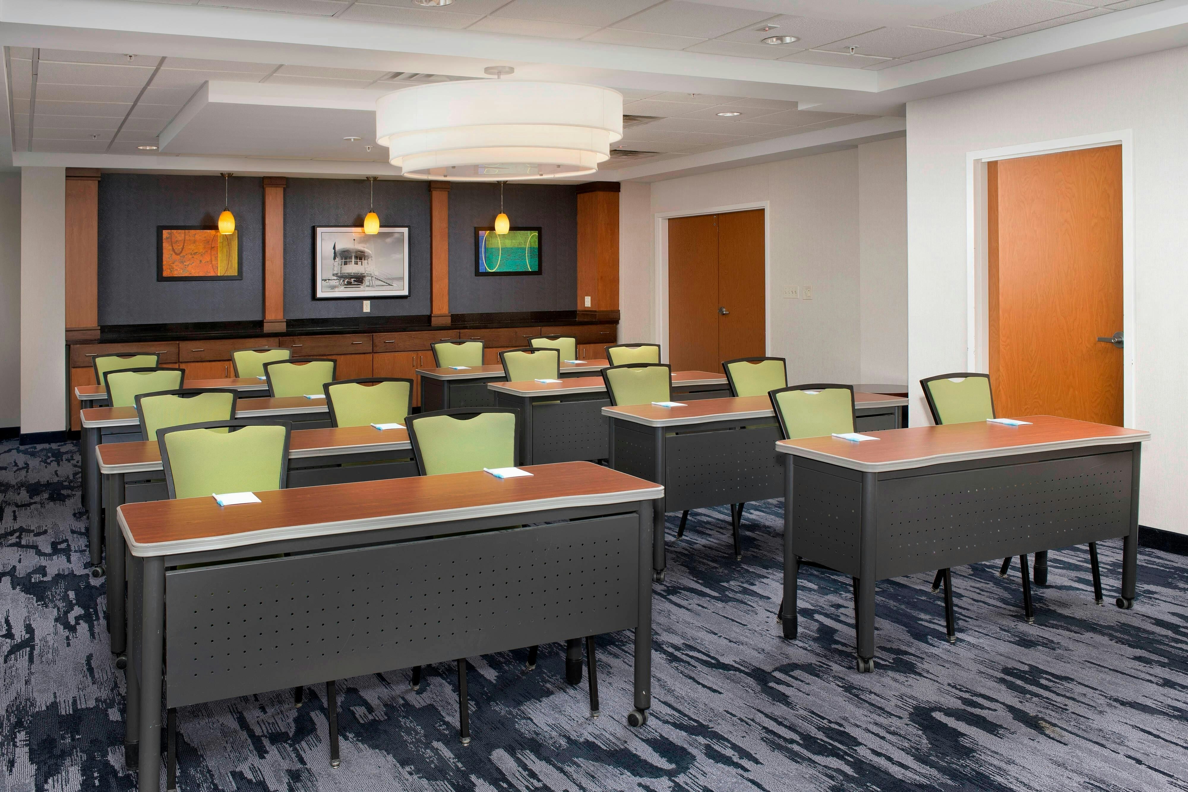Fairfield Inn and Suites Miami Airport South 19/20