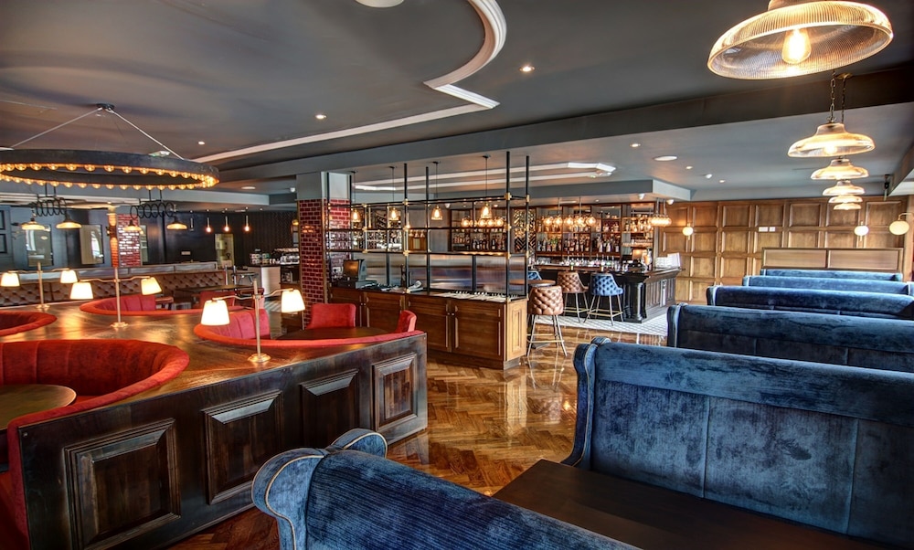Dublin Skylon Hotel 51/60