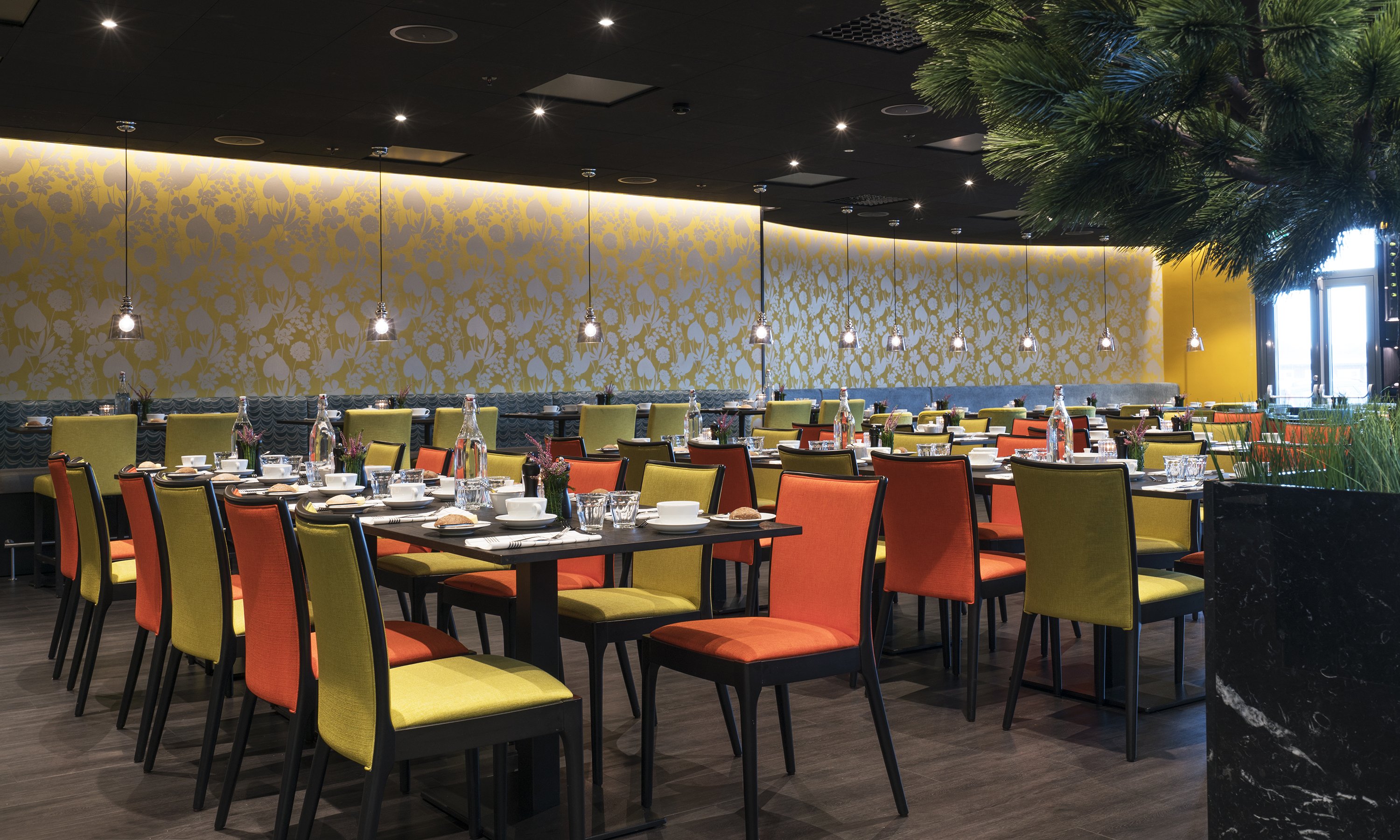 Thon Hotel Central, Eleverum 42/65