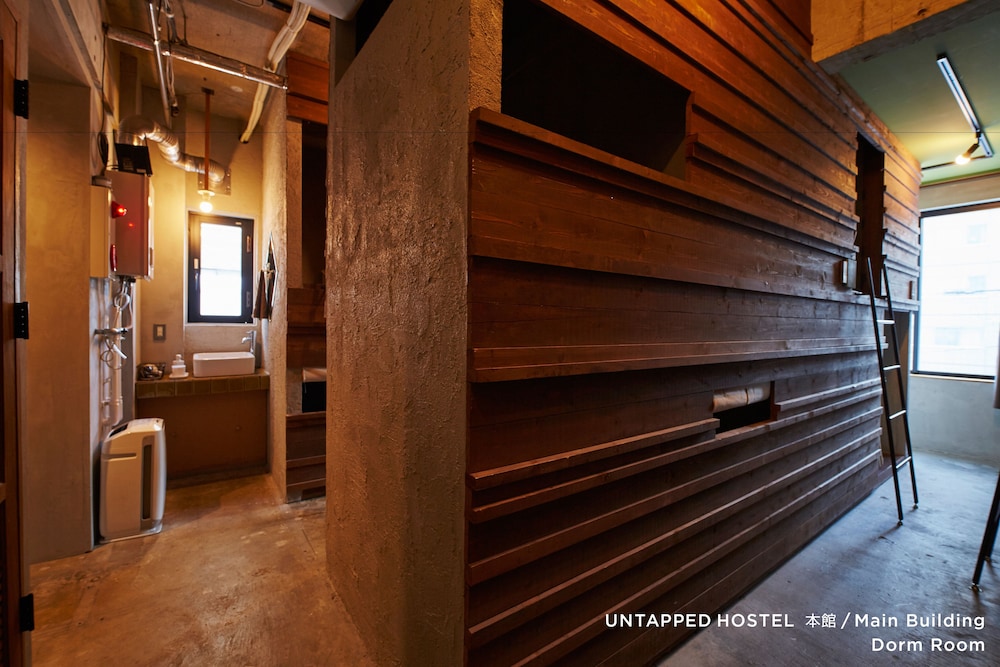 Untapped Hostel 25/57