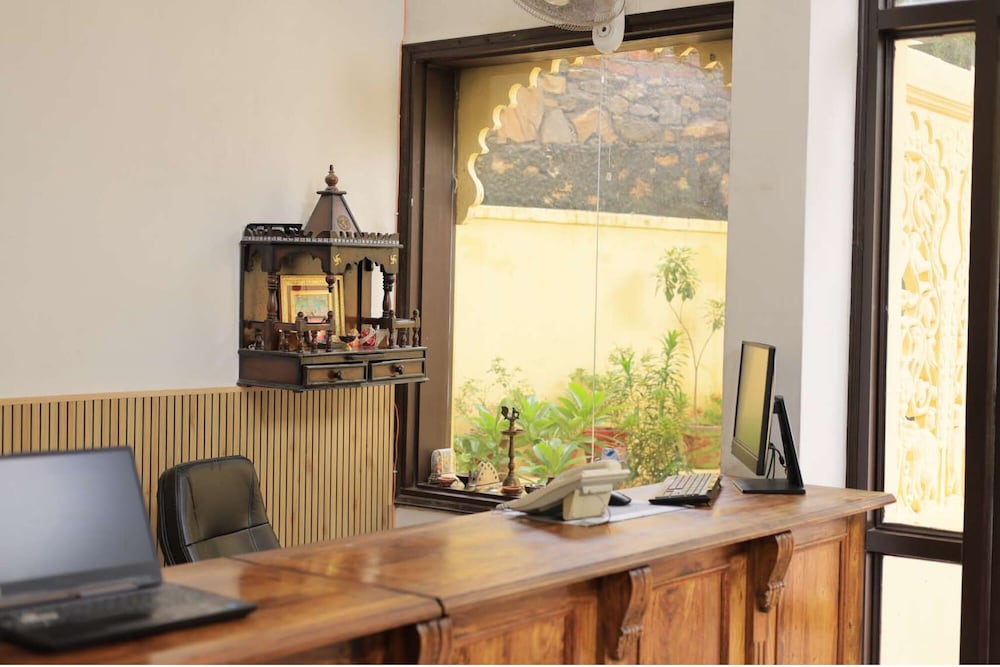 Atulya Niwas Udaipur 40/49