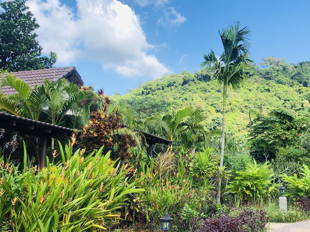 Atmaland Resort 54/66