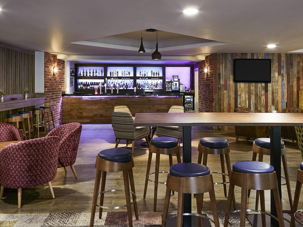 NOVOTEL MANCHESTER WEST 26/48