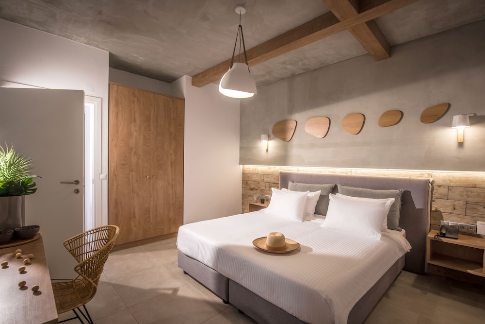 Enorme Maya Beach Adults Only 17/59
