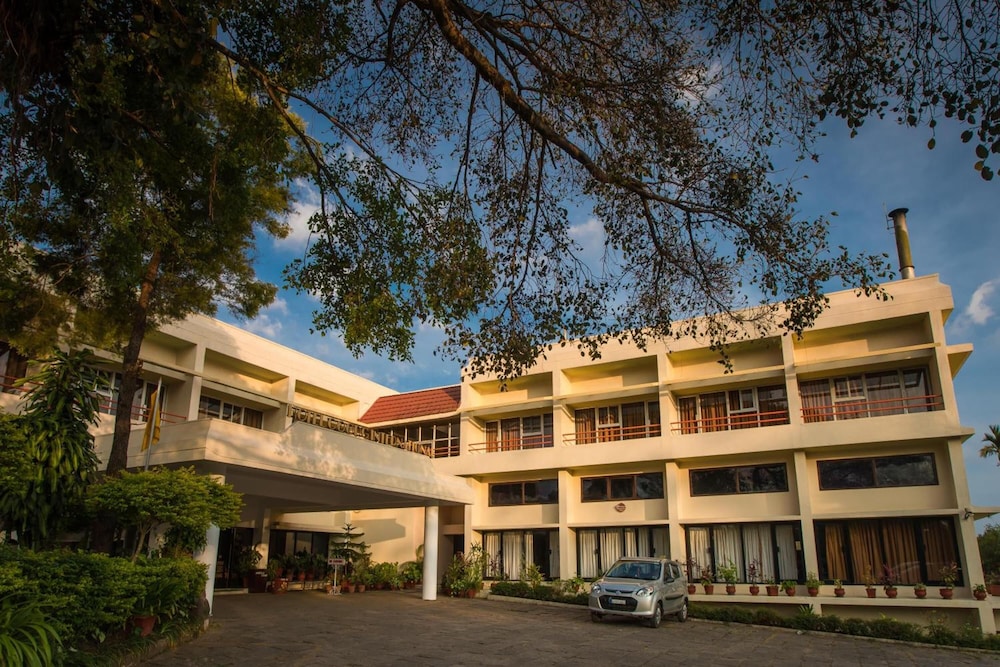 Hotel Coorg International 3/50