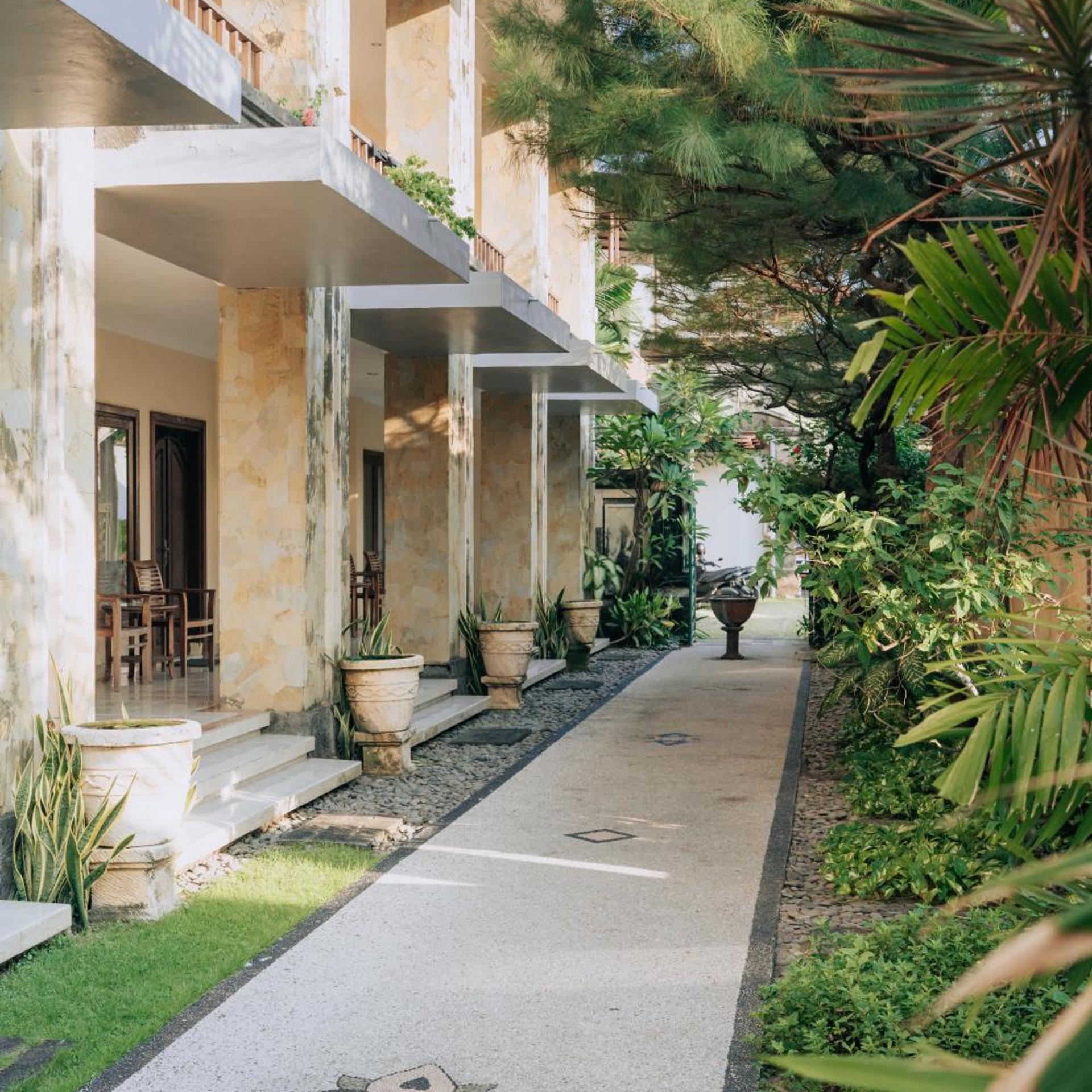 Puri Asih Hotel 46/49