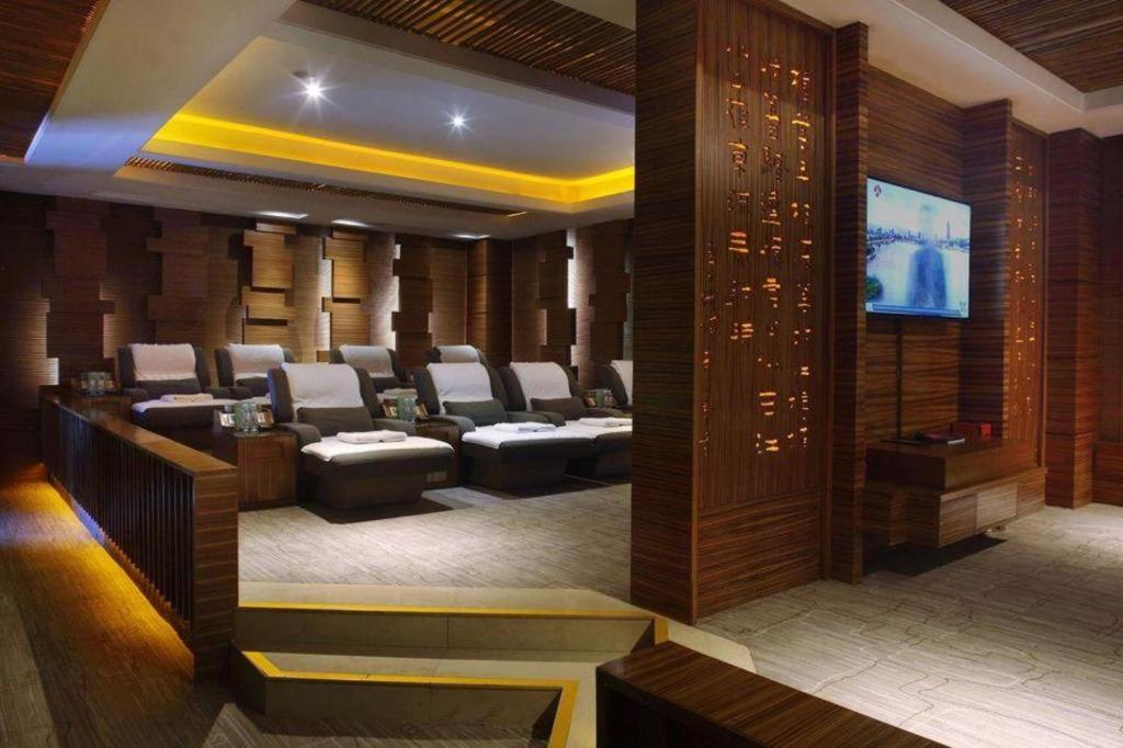 Dongguan Silverworld Garden Hotel 35/63
