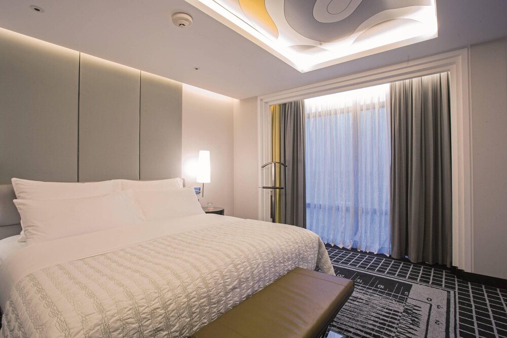 Le Meridien Dhaka 14/45