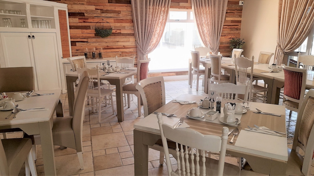 Atlantic Villa Boutique Guesthouse 55/71