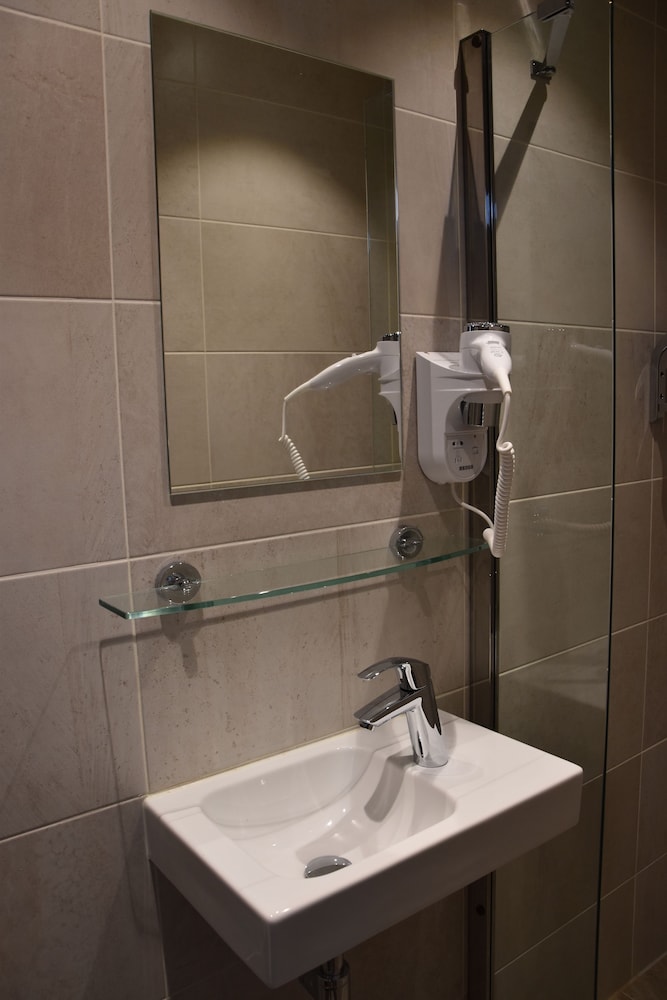 ROOM, DOUBLE BED, CANAL VIEW, SMALL