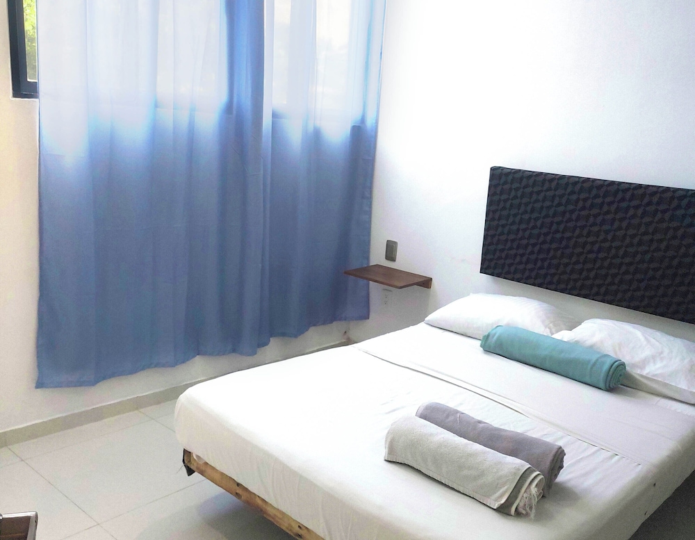 Capital O Hotel Brisas del Mar Playa Del Carmen 27/98