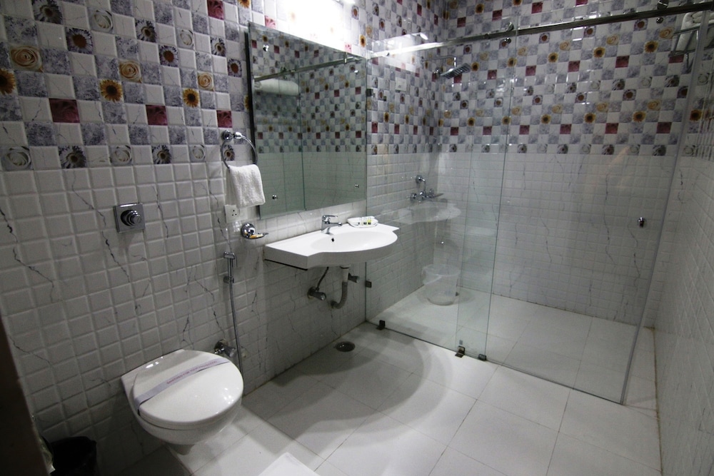 Hotel Trinetar Gardens 37/39