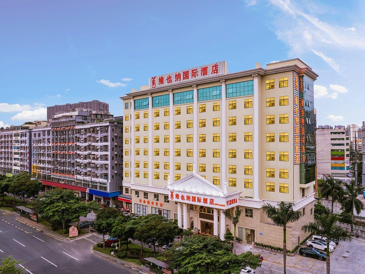 Vienna International Hotel Shenzhen Longhua Center 2/34