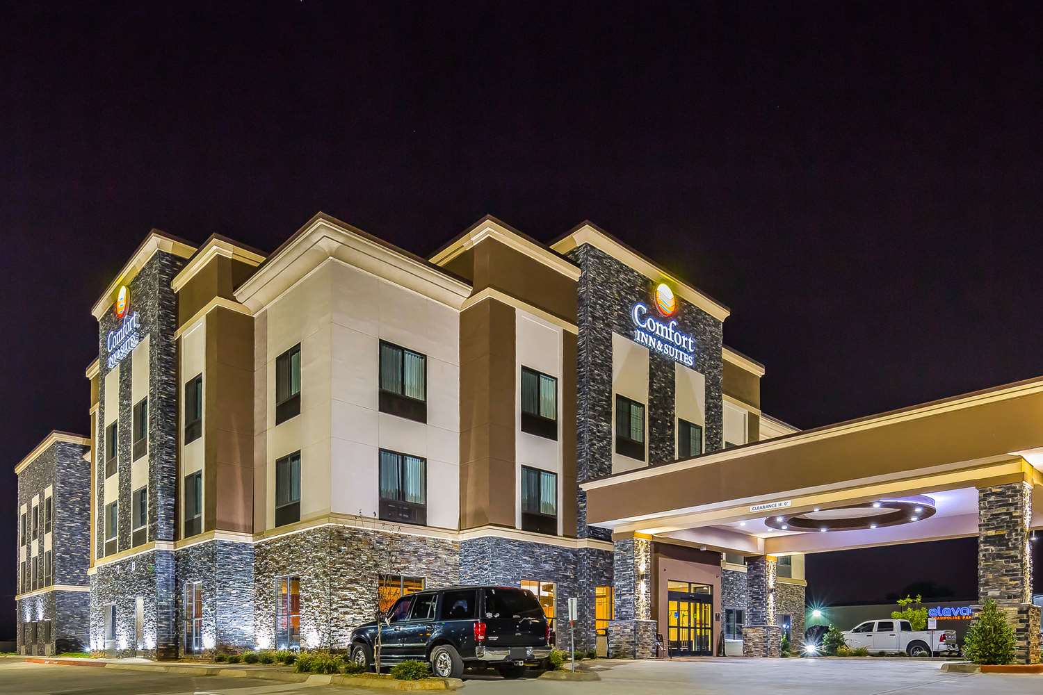 Comfort Inn & Suites Moore - Oklahoma City 2/48