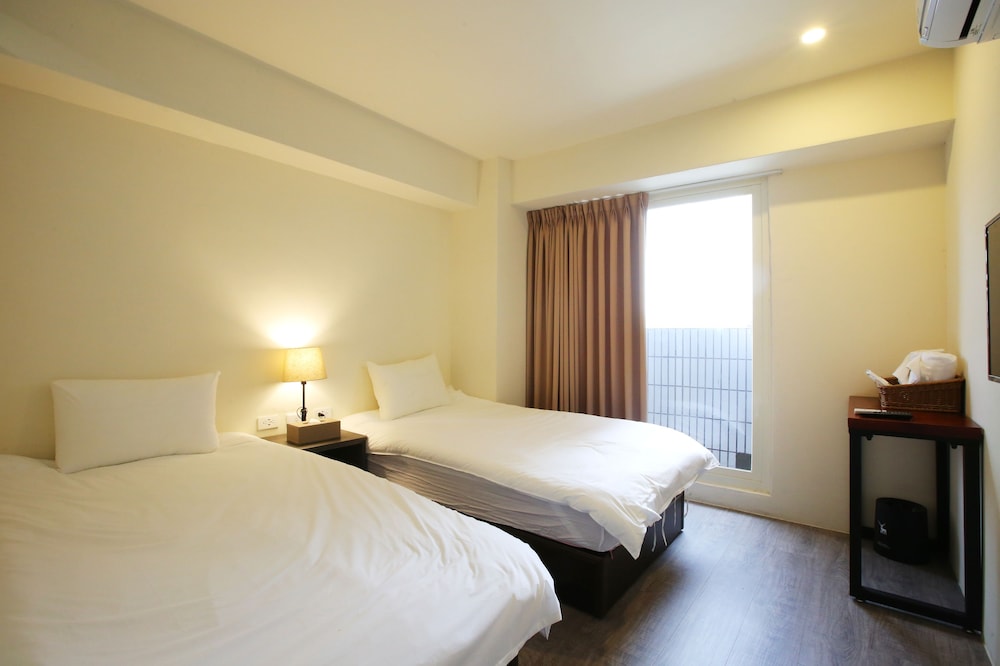 Loosha Hostel 20/69