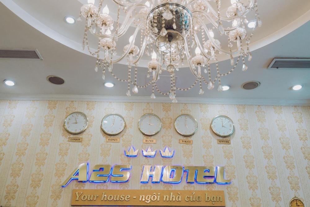 A25 Phan Dinh Phung Hotel 38/60
