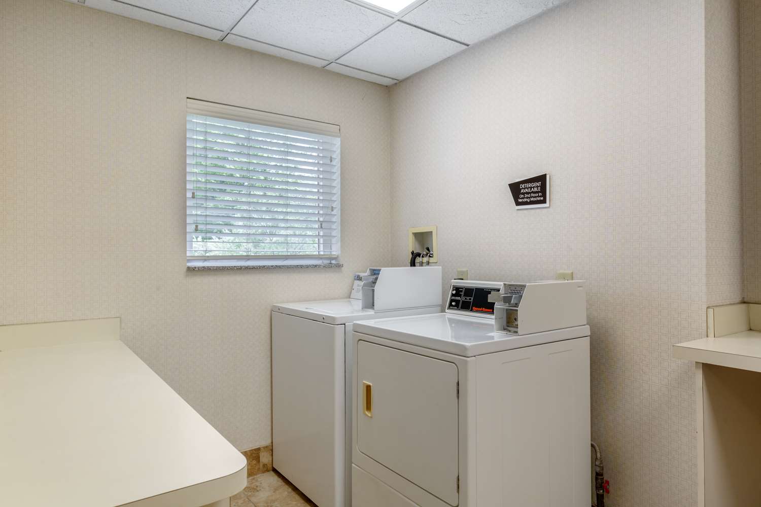 Best Western Plus New England Inn & Suites 5/20