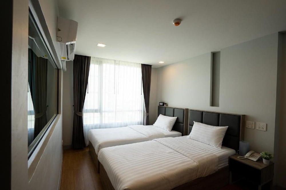 Onpa Hotel & Residence Bangsaen 18/47