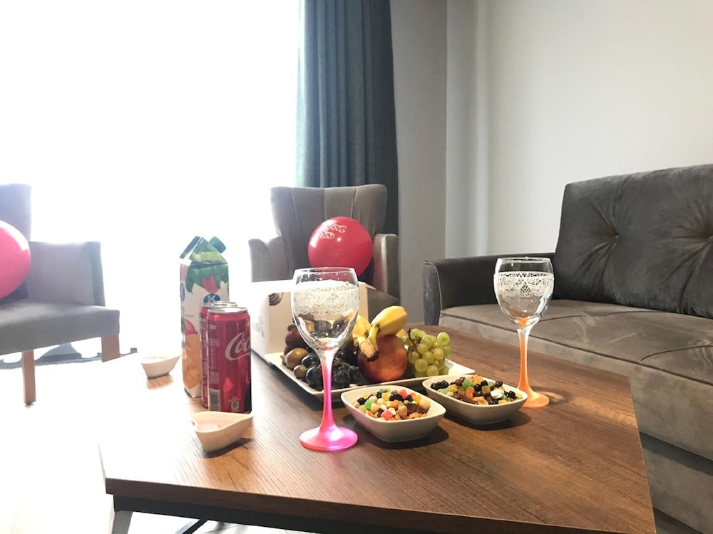 Royal Villa 87/100