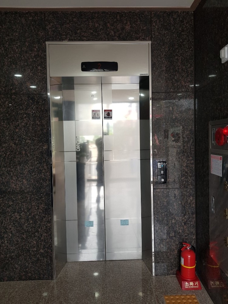 Daecheon 323 Condo 29/30