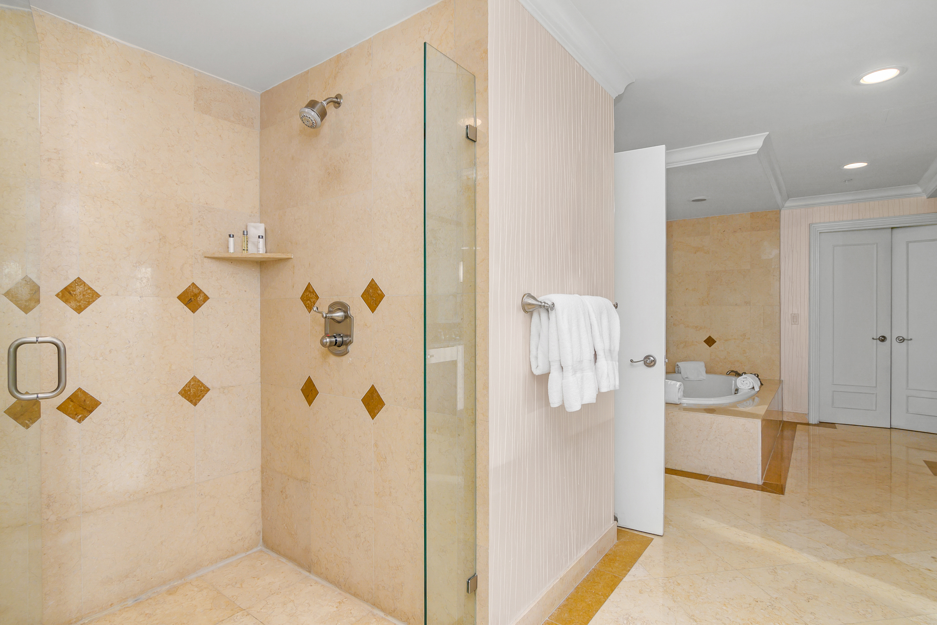 2 Bedrooms, Penthouse Suite, Panoramic View