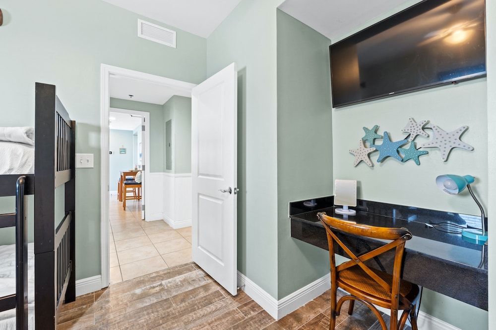 Sterling Breeze By Panhandle Getaways 10/49
