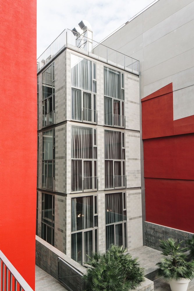 Barcelona Apartment Republica 3/72