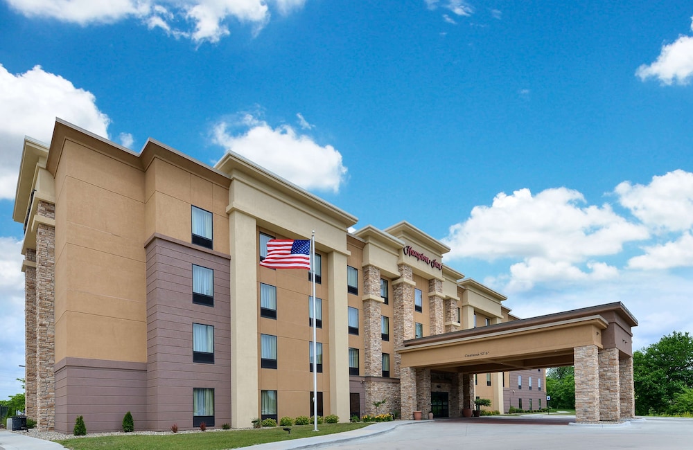 Hampton Inn Iowa City/University Area 1/58