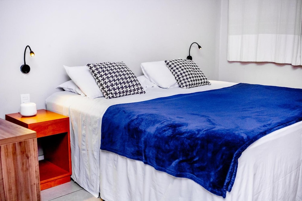 ICARAI SUITES 9/63