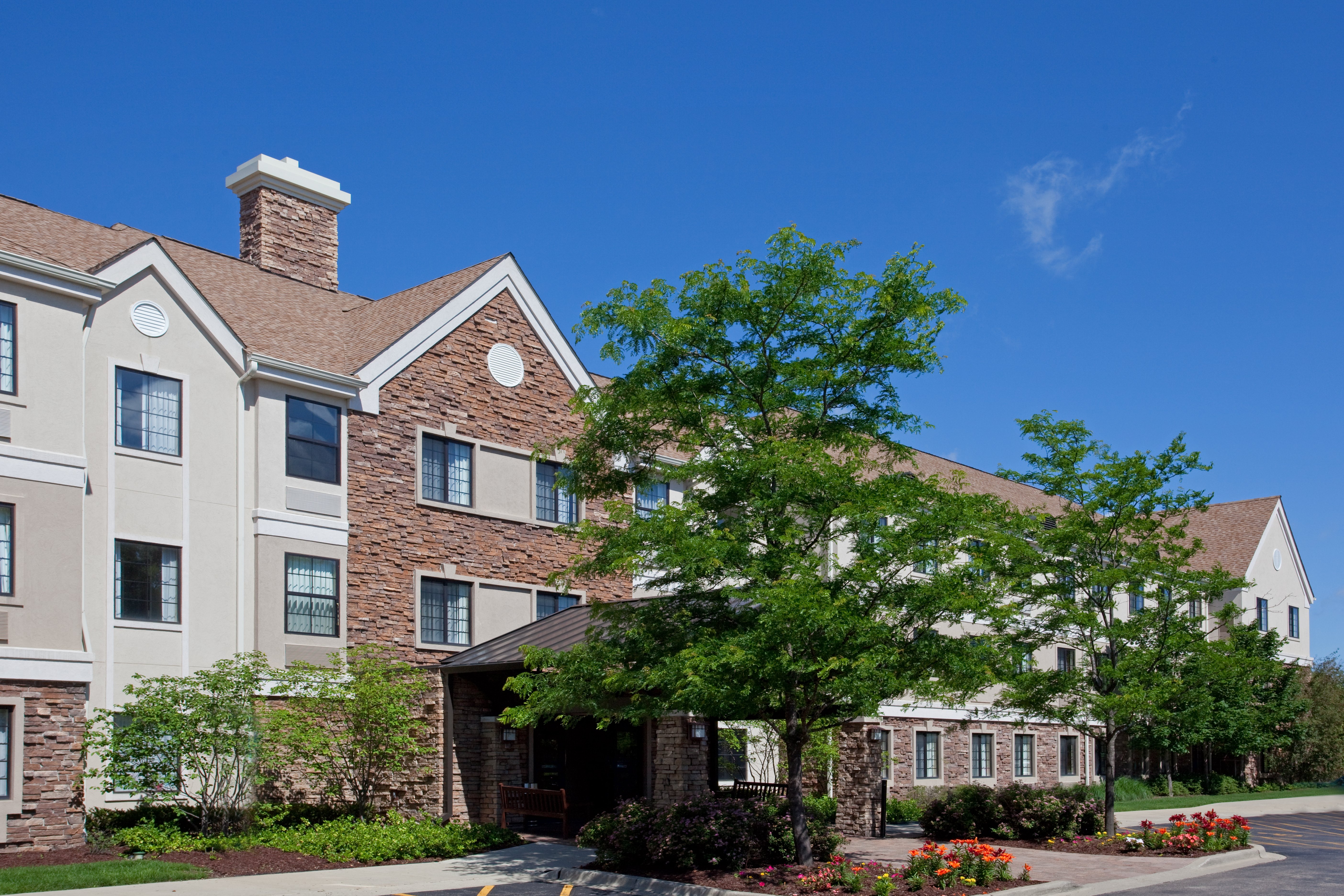 STAYBRIDGE SUITES LINCOLNSHIRE 7/59